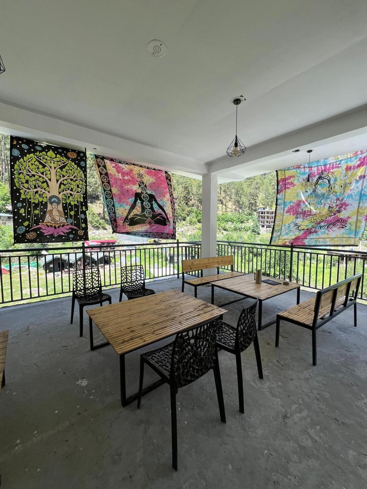 Himtrek Stays, Kasol Ngoại thất bức ảnh