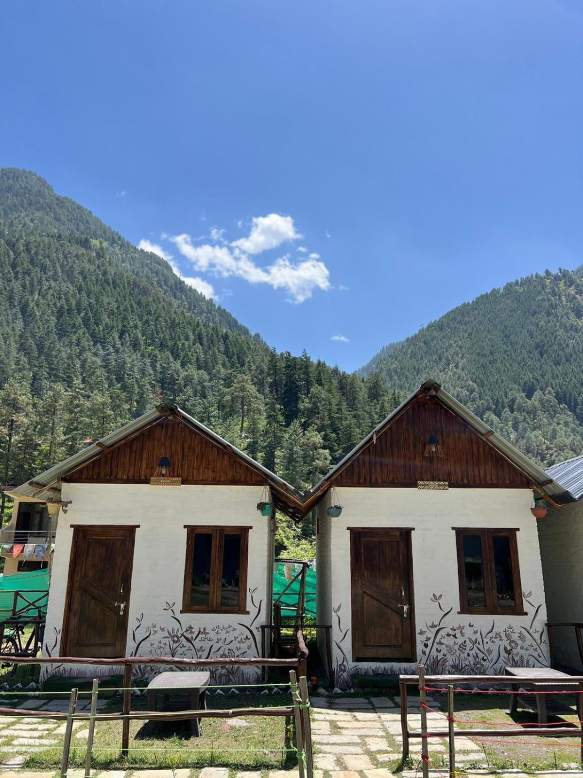 Himtrek Stays, Kasol Ngoại thất bức ảnh